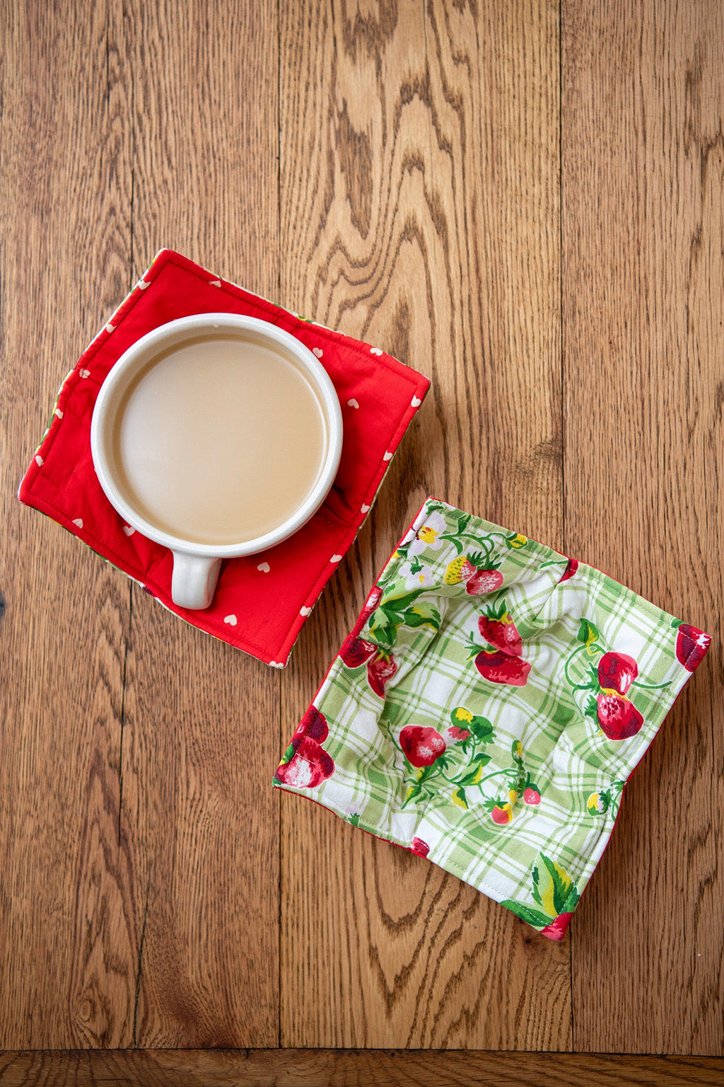 Strawberry Gingham Bowl Cozies, Set of 2